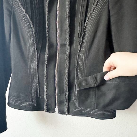 Elie Tahari Black Cotton Denim City Moto Zip Front Jacket Women’s Size Medium - Picture 2 of 16